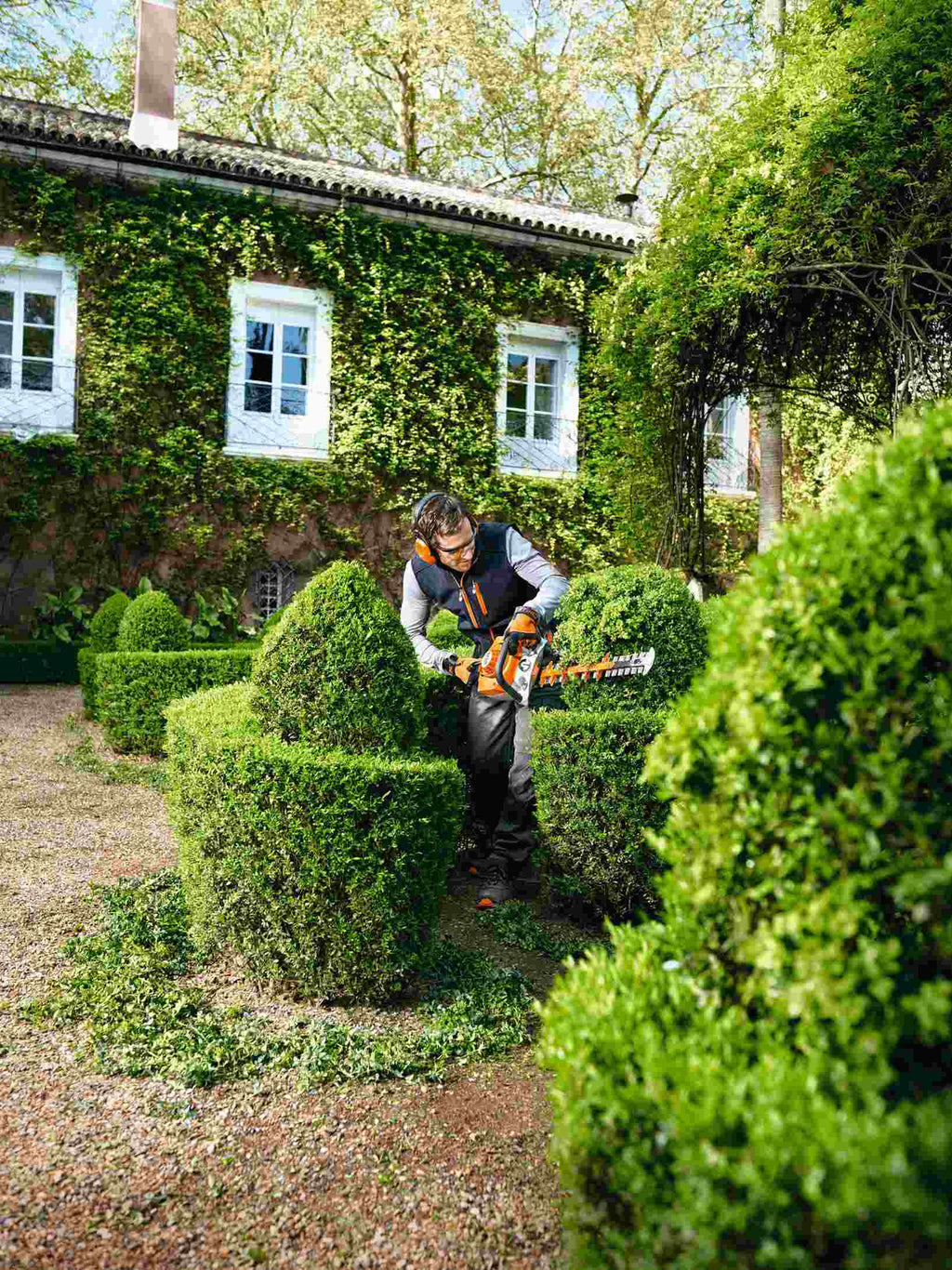 STIHL Benzin-Heckenschere HS 56 C-E, Schnittlänge 60 cm