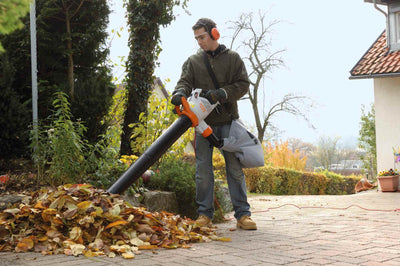 STIHL Elektro-Saughäcksler SHE 81  - Modell 2025