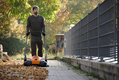 STIHL Akku-Kehrgerät KGA 770, ohne Akku und Ladegerät - Modell 2025