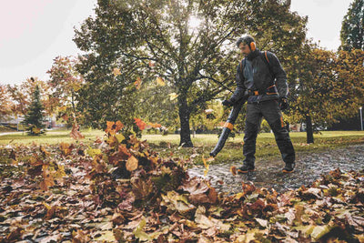 STIHL Akku-Laubbläser BGA 300 ohne Akku und Ladegerät - Modell 2025