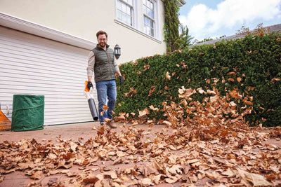 STIHL Akku-Laubbläser BGA 50, mit Akku AK 20 und Ladegerät AL 101