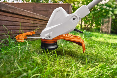STIHL Akk-Motorsense FSA 50 AutoCut C 3-2 mit Akku AK 10 und Ladegerät AL 101