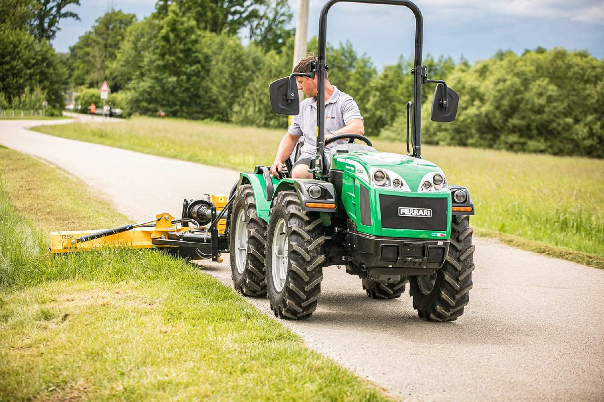 FERRARI Kompakttraktor Cromo 35 AR -Grundmaschine ohne Bereifung
