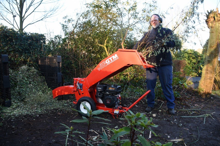 GTM Professional Benzin-Häcksler GTS902CGTO - mit drehbarem Auswurf