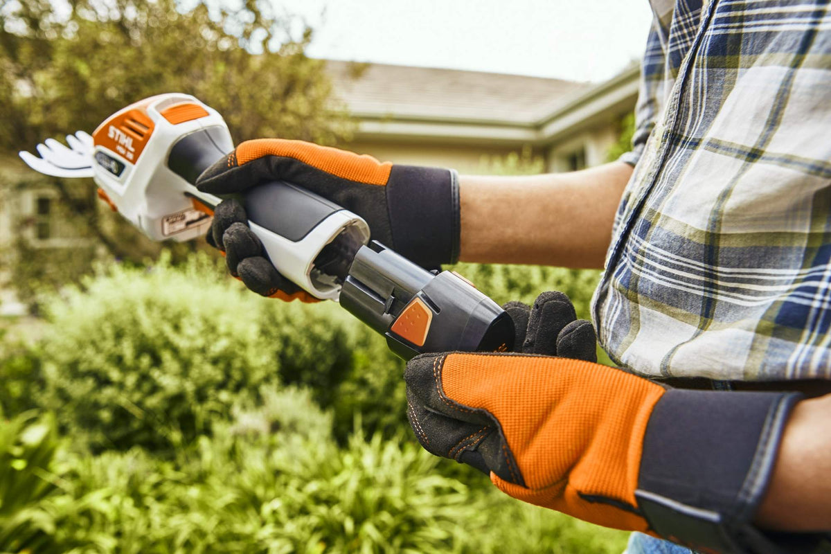 STIHL Akku-Strauchschere HSA 26, 20 cm, ohne Akku und Ladegerät
