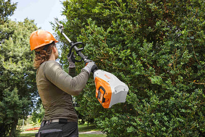 STIHL Akku-Heckenschneider HLA 135 K, ohne Akku und Ladegerät
