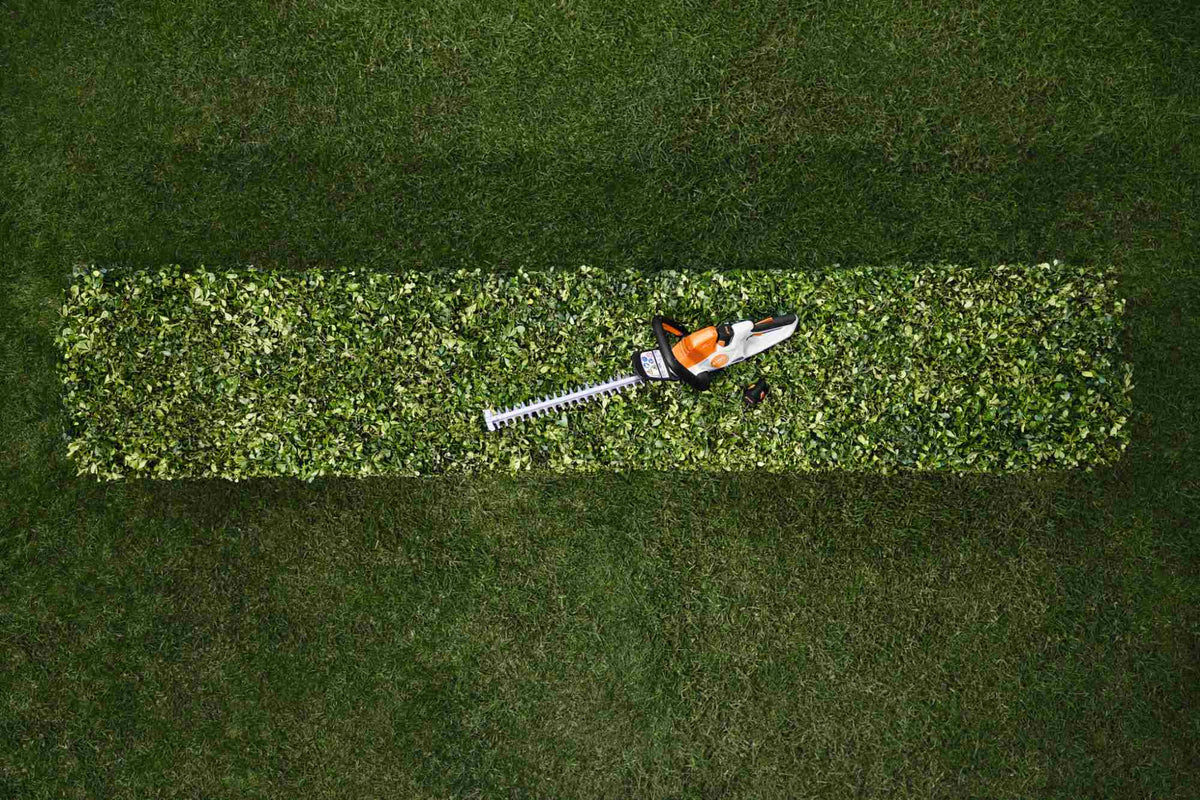 STIHL Akku-Heckenschere HSA 40 ohne Akku und Ladegerät