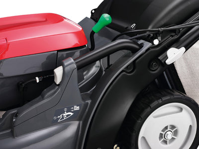 Honda Akku-Rasenmäher HRX 476 XB VE mit 2 x 6Ah Akku und Schnell-Ladegerät