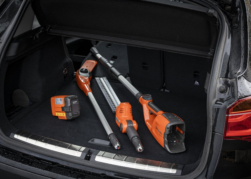 Husqvarna Akku-Stabheckenschere 120iTK4-H ohne Akku und Ladegerät