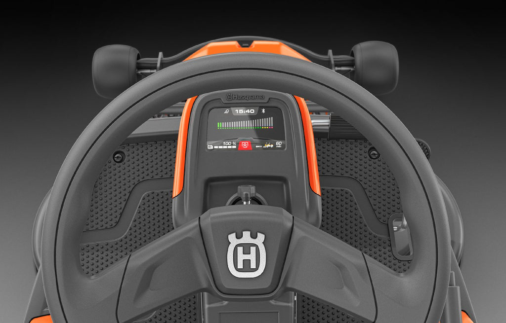 Husqvarna Akku-Frontmäher R 200iX AWD Dualbatterie - Grundgerät ohne Mähwerk, ohne Ladegerät