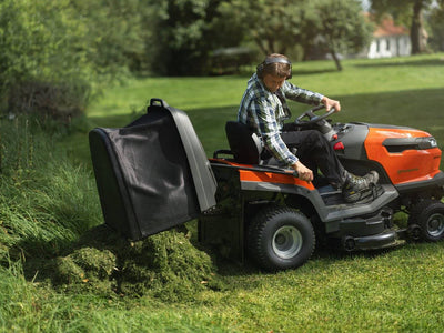 Husqvarna Rasentraktor TC 220T - Modell 2025