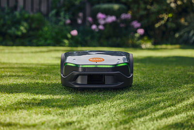STIHL Mähroboter iMOW 6 EVO - Vorführgerät - wenig gelaufen bei unserer Hausmesse