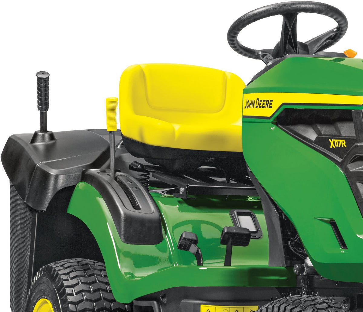 John Deere Rasentraktor X117R Winterpaket mit Schneeschild, Schneeketten, Anbaurahmen und Schnellwechlser