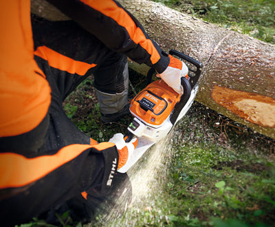 STIHL Akku-Motorsäge MSA 300 C-O, RS Pro, Schienenlänge 35 cm ohne Akku und Ladegerät - Modell 2025