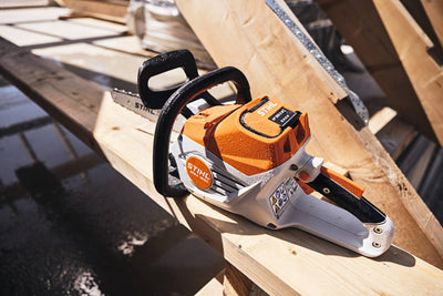 STIHL Akku-Motorsäge MSA 160 C-B Grundgerät 30 cm / PM3 ohne Akku und Ladegerät