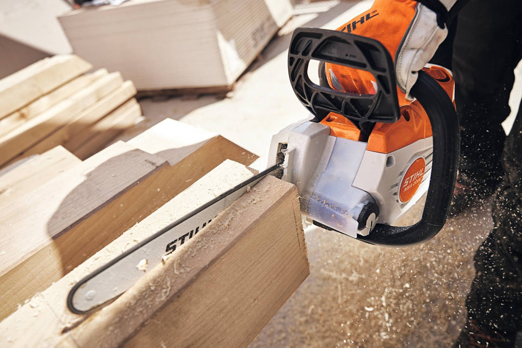 STIHL Akku-Motorsäge MSA 200 C-B 35 cm / PM3 ohne Akku und Ladegerät