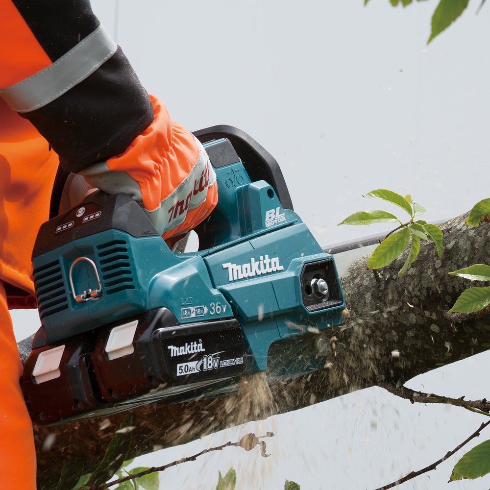 Makita Akku-Motorsäge DUC256Z ohne Akku und Ladegerät