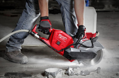 Milwaukee Akku-Trennschleifer M18 FCOS230-121 - inkl. 1x Akku und 1x Schnellladegerät