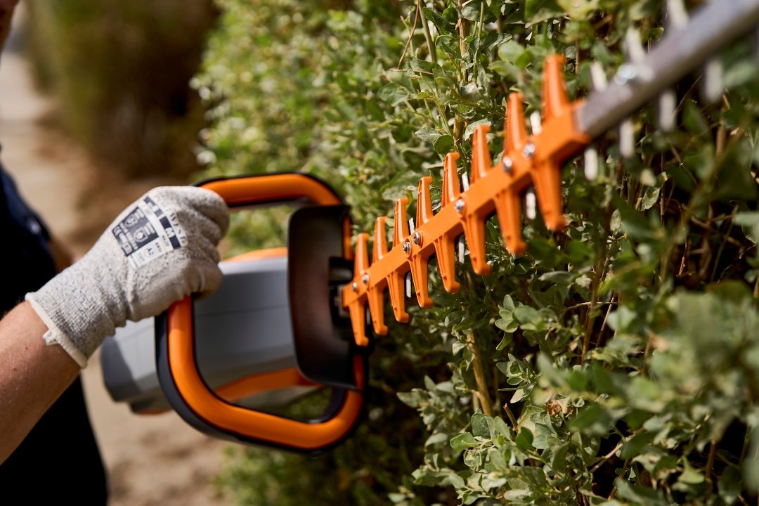 Pellenc Heckenscheren Heckenschere HELION E - Essential Serie