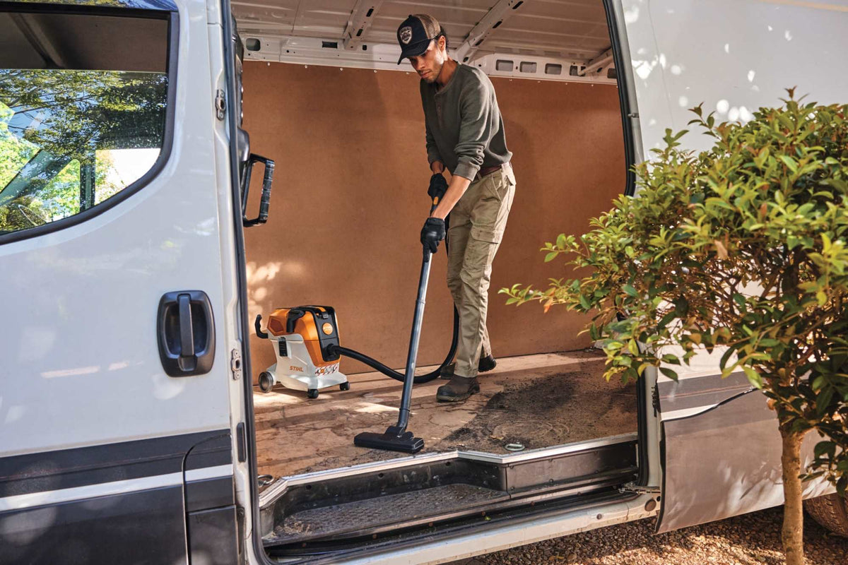 STIHL Akku-Nass-/Trockensauger SEA 100 L, ohne Akku und Ladegerät