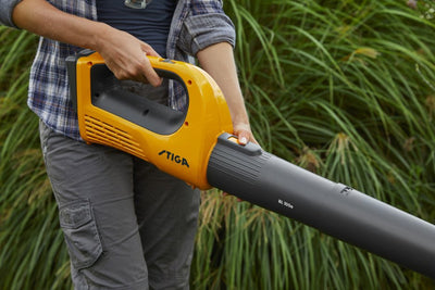 Stiga Akku Laubbläser BL 100 e Kit 20 V - mit Akku und Ladegerät - Modell 2025