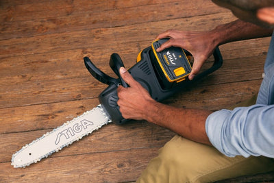 Stiga Akku-Motorsäge CS 700e - ohne Akku und Ladegerät