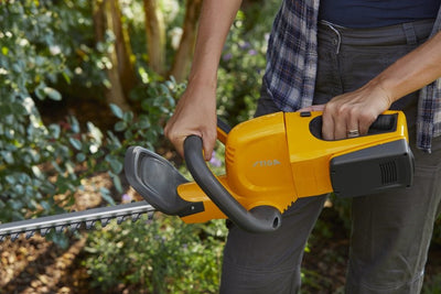 Stiga Akku-Heckenschere HT 100 e Kit  20V - mit Akku und Ladegerät