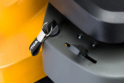 Stiga Frontmäher Park 300 LC mit 85 MQ Deck