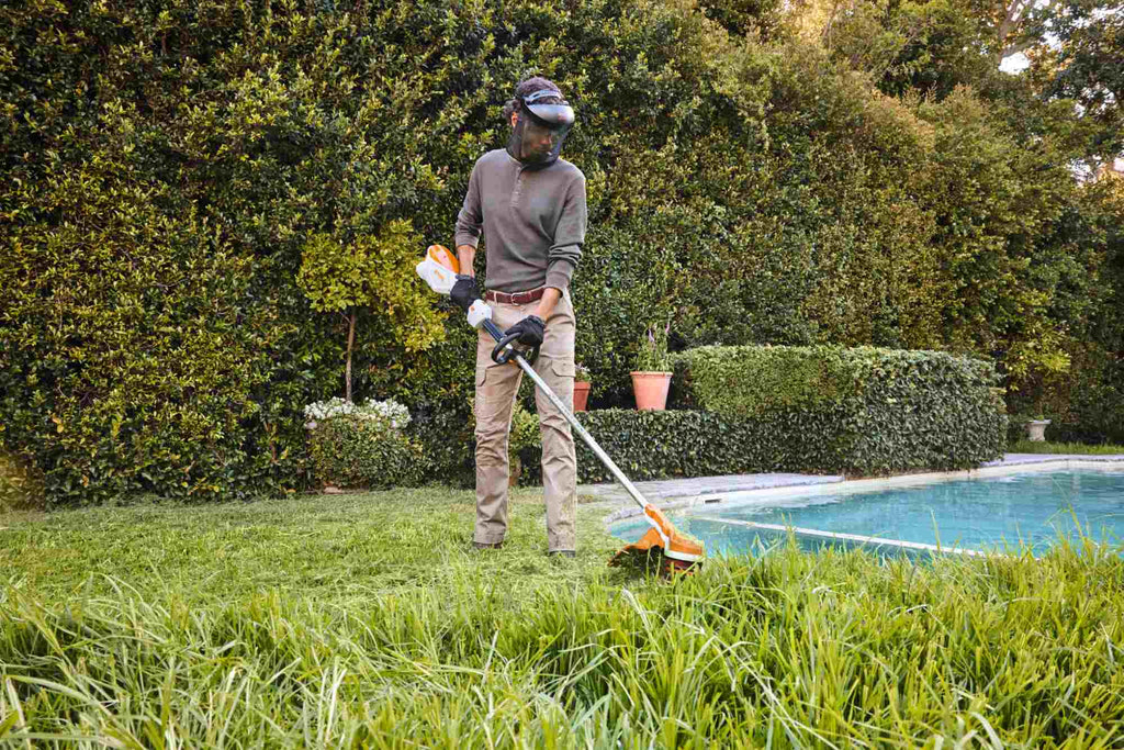 STIHL Akku-Motorsense FSA 110 R, ohne Akku und Ladegerät