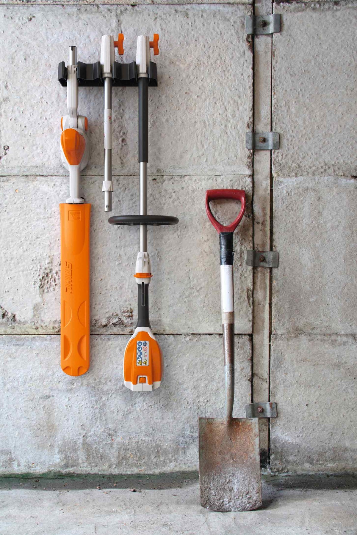STIHL Akku-Heckenschneider HLA 56 ohne Akku und Ladegerät