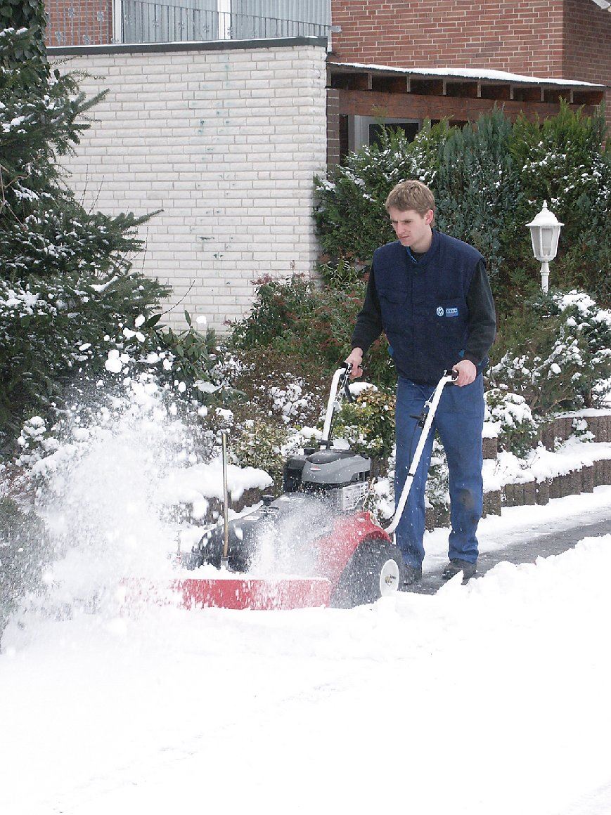 Tielbürger Schmutz- und Schneekehrmaschine tk38 Briggs&Stratton 675EXI Ready-Start