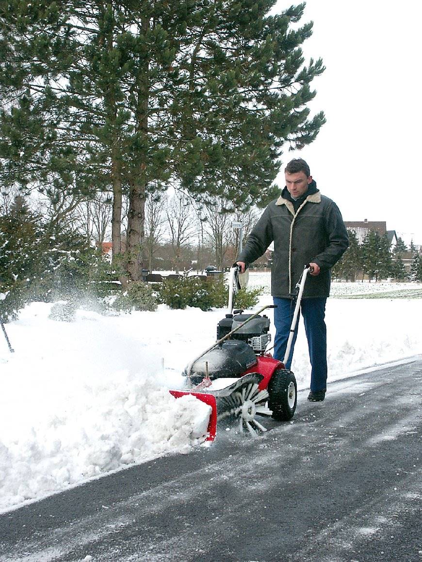 Tielbürger Schmutz- und Schneekehrmaschine tk38 Briggs&Stratton 675EXI Ready-Start