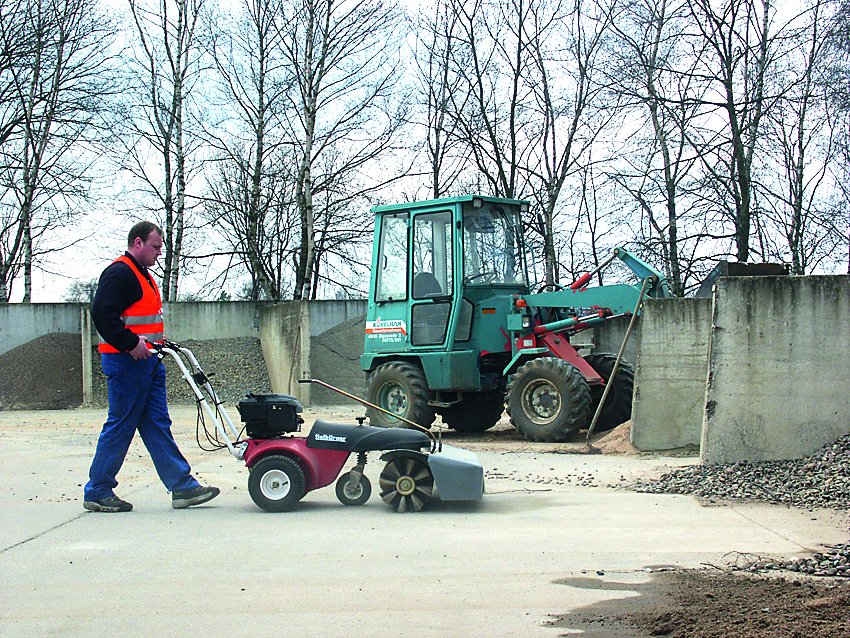 Tielbürger Schmutz- und Schneekehrmaschine tk48 Briggs&Stratton ReadyStart 675EXI