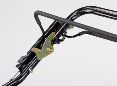 Toro Benzin-Rasenmäher mit Radantrieb TurfMaster HDX - Versandrückläufer  - mit Kratzern am Holm